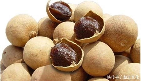 经常晚上睡不着、半夜容易醒,这10种食物可以帮助你改善睡眠