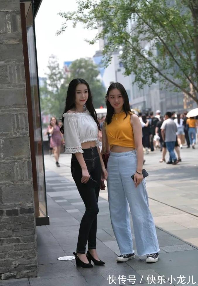 高跟鞋|她有点迷人，时尚而优雅，完美展现出性感的一面！我很想追她