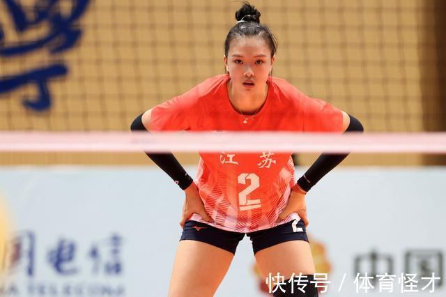 李盈莹|下午16点中国女排正式官宣,李盈莹太意外,郎平终究错付了