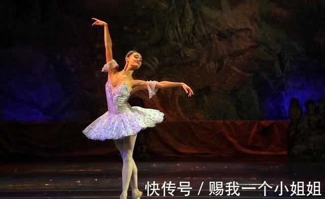 芭蕾舞者|上百美元的芭蕾舞鞋,却只能穿3天?学个芭蕾舞有多贵?
