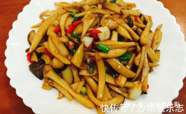 美食推荐手撕杏鲍菇、蚝油杏鲍菇、金蒜大鸡腿、肉末蒸豆腐做法