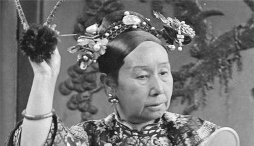 如今|慈禧一生写了1首诗,最后1句却家喻户晓,如今咱们父母都会挂嘴边