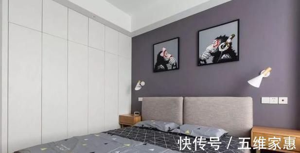 背景墙|参观135平米新房装修,完工效果比样板房漂亮,客厅大飘窗超实用