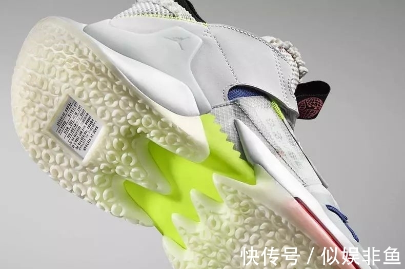 拉塞尔 威少2代签名鞋SE版本,大玩解构主义!