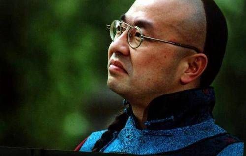 巧妙|清朝奇案：女子与两男有婚约，想争不下，县令施一招巧妙解决