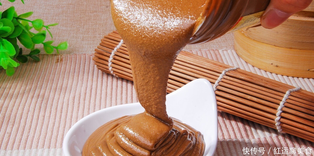 芝麻酱好吃要会调,究竟要用水还是用油,教你正确的方法