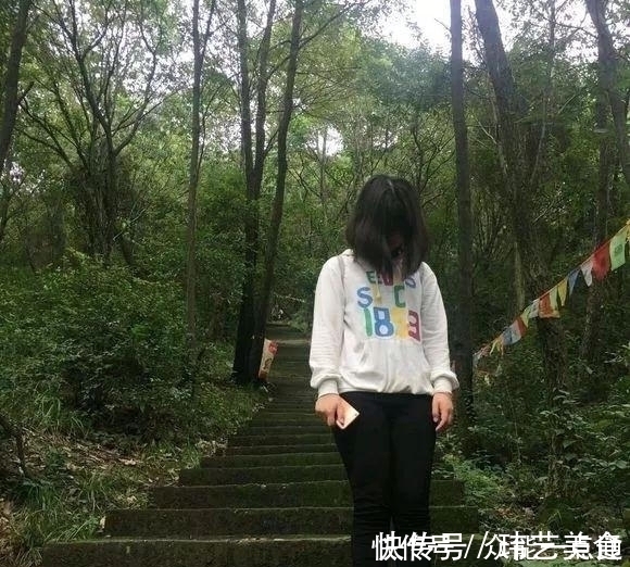 |搞笑p图:求大神帮忙在电梯里p个男朋友,大神的回复有点皮啊!