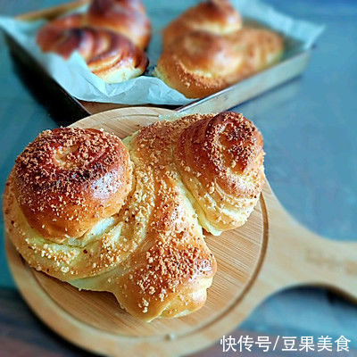 10分钟懒人必备菜,有了塔城俄罗斯族老面包全搞定