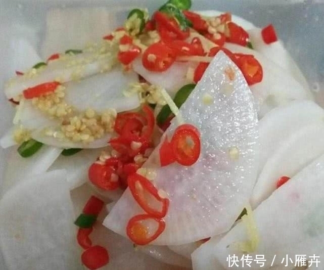 萝卜真|现在腌萝卜最合适,不放盐不放水,一天就可以吃,爽脆入味超下饭