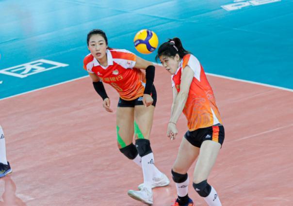 瓦尔加斯|天津女排3-0取胜暴露短板,一传问题曾被隐藏,根源在于球队自身