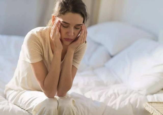 压力|因吃奶太用力,被妈妈用剪刀戳花脸的男婴,4年过去了现状如何