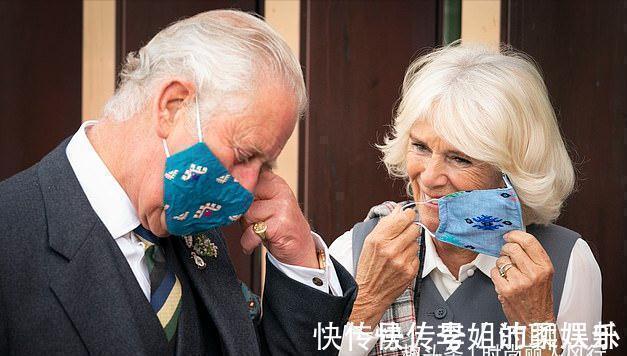 梅根 卡米拉比儿媳凯特还娇俏!穿格纹裙拎着香奈儿亮相,和查尔斯真甜