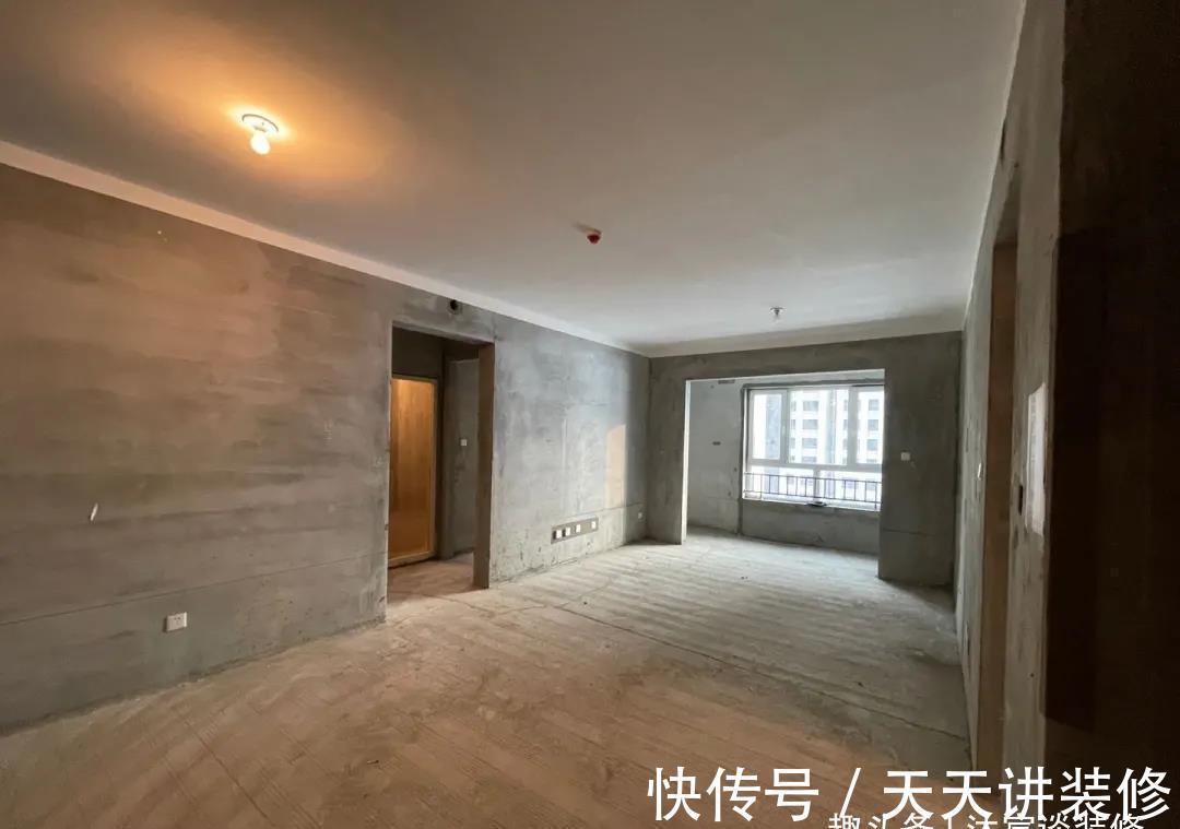 家居|没钱装修,直接住进毛坯房里,这对夫妻的“原始生活”却意外走红