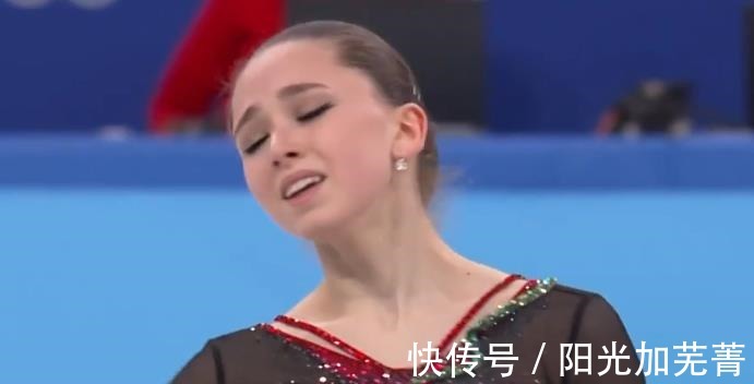 新星|梨花带雨,让人心疼!00后归化新星又摔倒了,中国队第5名创历史