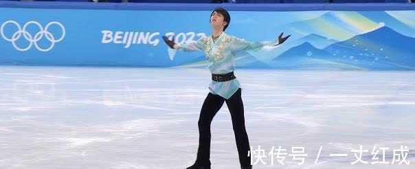 三连冠|热搜榜第一!羽生结弦摔倒瞬间,解说员沉默,观众惊呼不可思议