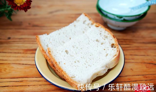 小米粥|小两口儿的晚餐，二荤一素一粥一主食，您看吃得怎么样