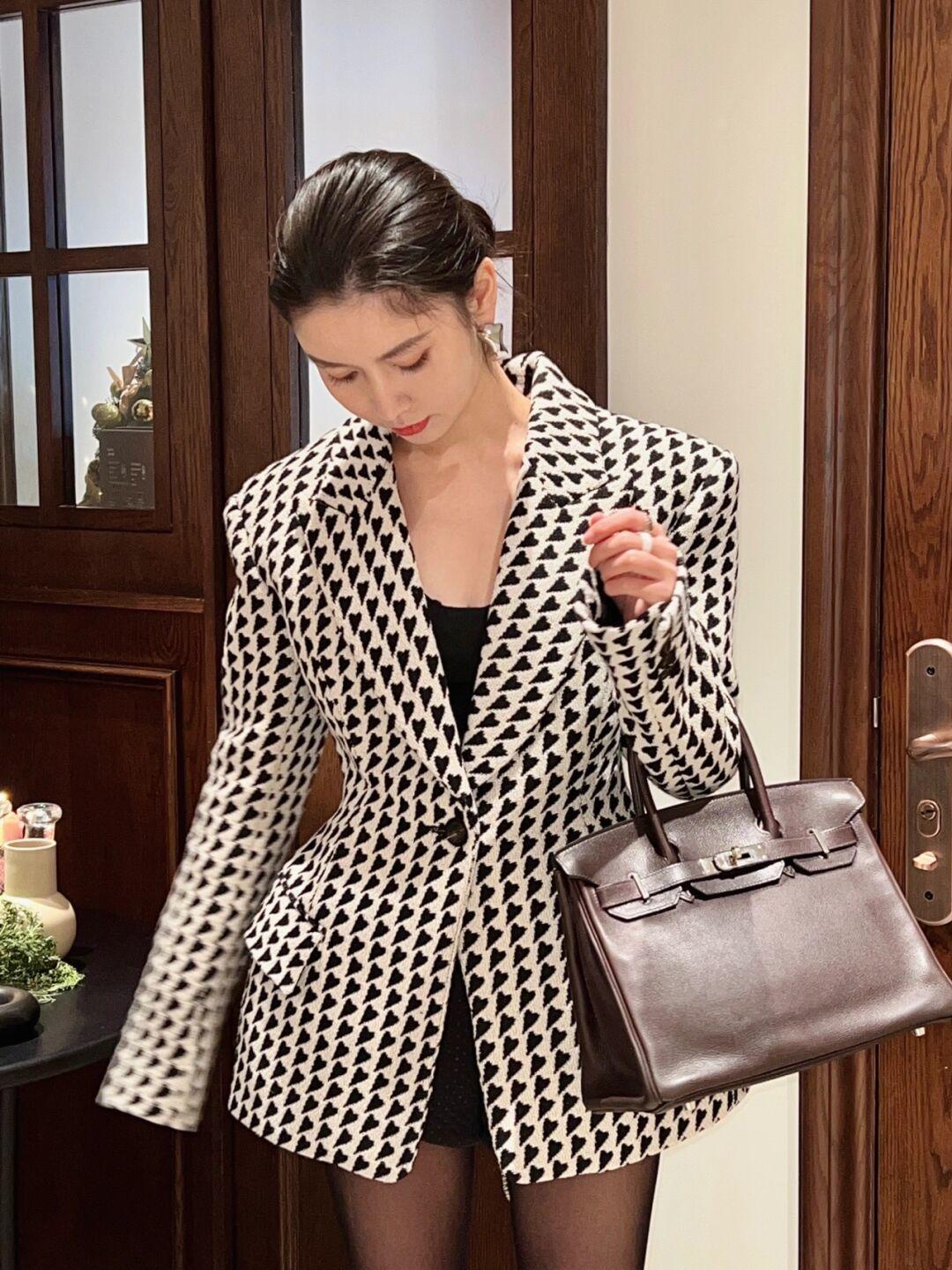 百搭 这些才是“毛呢外套”的高级穿法,优雅精致又百搭,舒适温柔