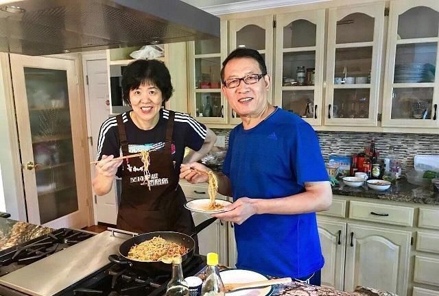 白帆|郎平終于遇到對(duì)的人!二婚教授丈夫,甘做煙火氣的“小男人”