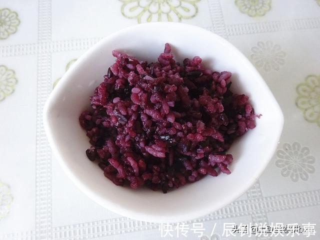 早餐|早餐最爱这一口,10分钟就上桌的滋补清粥,不放糖也清甜