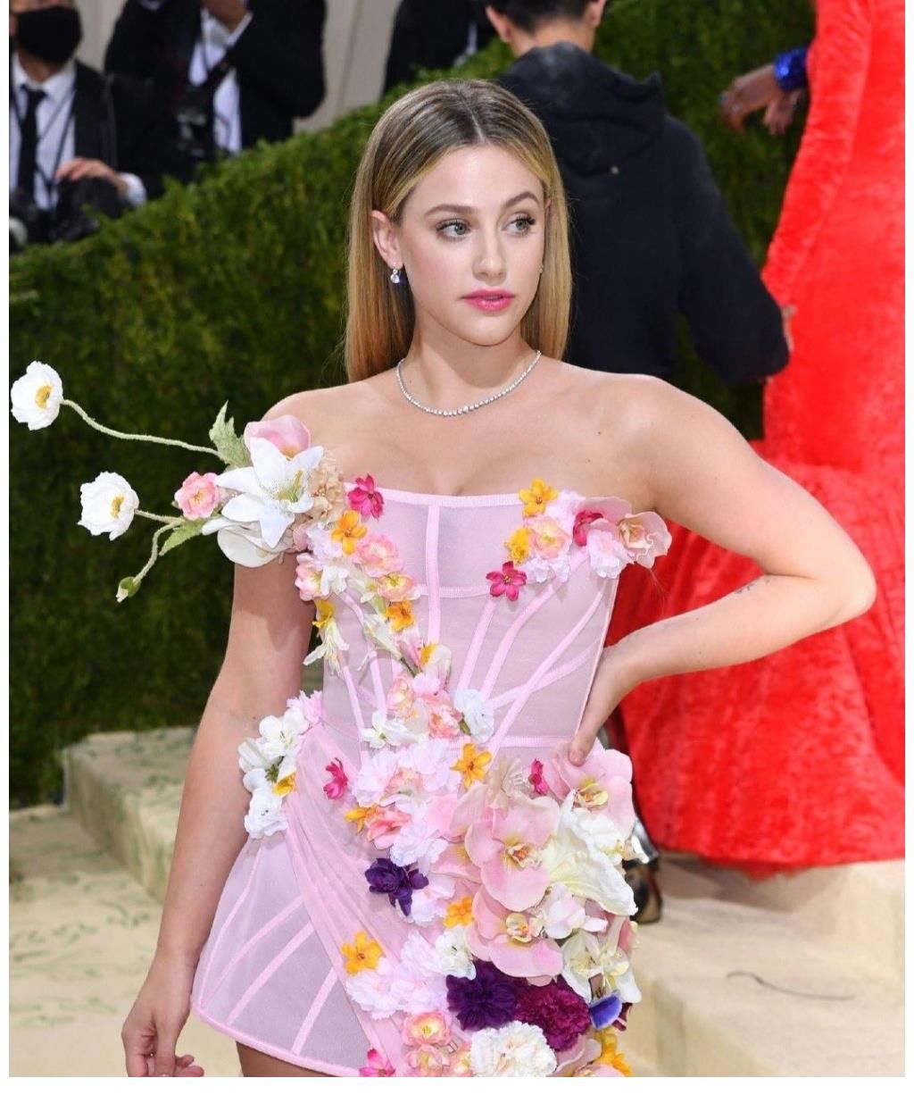 美女图——丽丽·莱因哈特