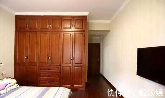 装修风格|头一次见有人这样装衣柜,不得不夸聪明,后悔当初没早一点察觉