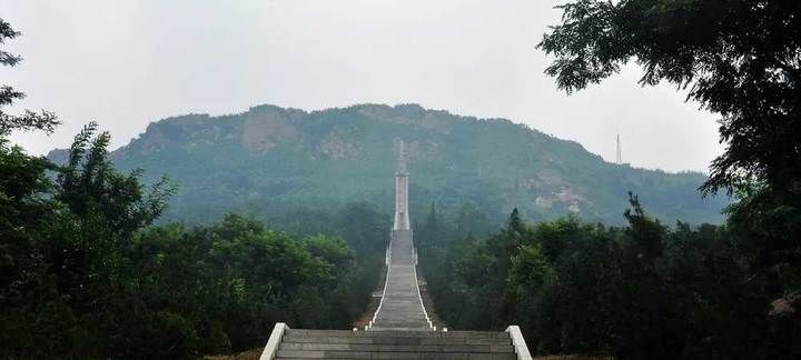 马汀|马汀：淄博有座黑铁山