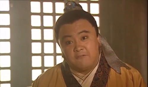 敲门|高衙内调戏林娘子,为何林冲先敲门,而不是直接踹门进去