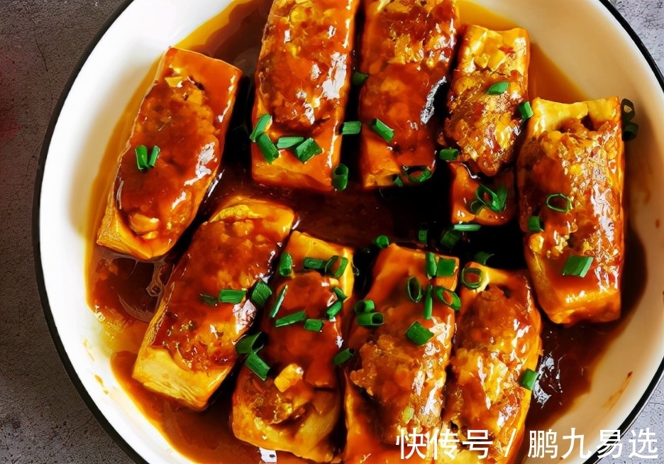 你没试过的豆腐新做法，软嫩鲜美，两分钟搞定