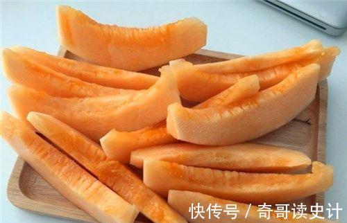 苹果|女性想要皮肤好，推荐吃三种食物，健胃消食，安神助睡眠