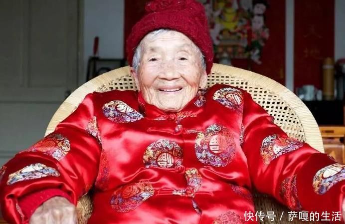 长寿的人，身体多有2处发红，若你全符合，可能是长寿之人