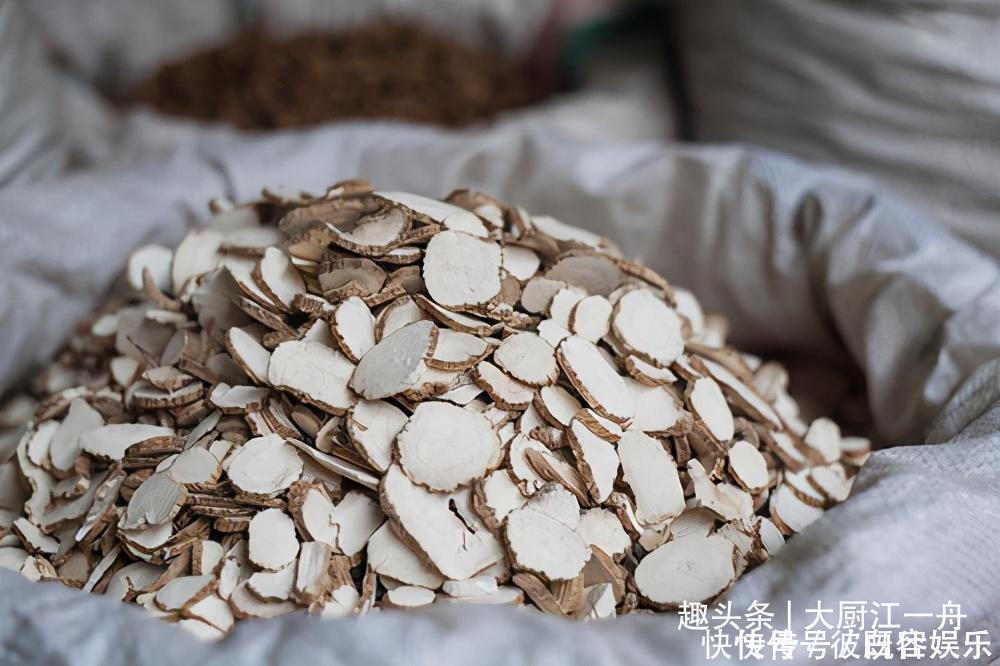 丁香|煮羊肉时，讲究“3放1不放”，不少人搞错了，难怪羊肉膻味大