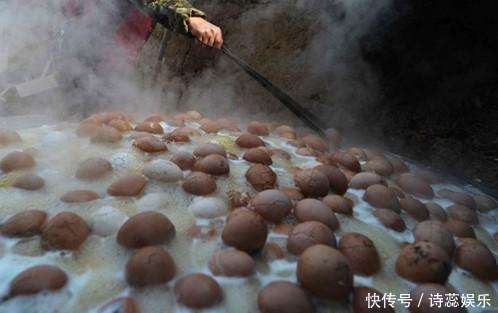 老外中国的这些“美食”让我们害怕,一点都不像是中国人吃的