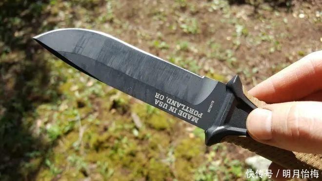 “生存演习后,我第一件事就是买了把戈博StrongArm。”