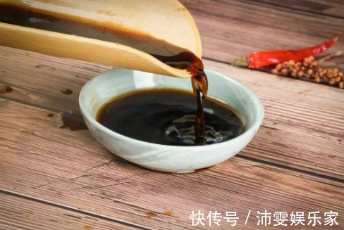 食物|4种“不怕过期”的食物,放得越久越好吃,别再傻傻丢掉