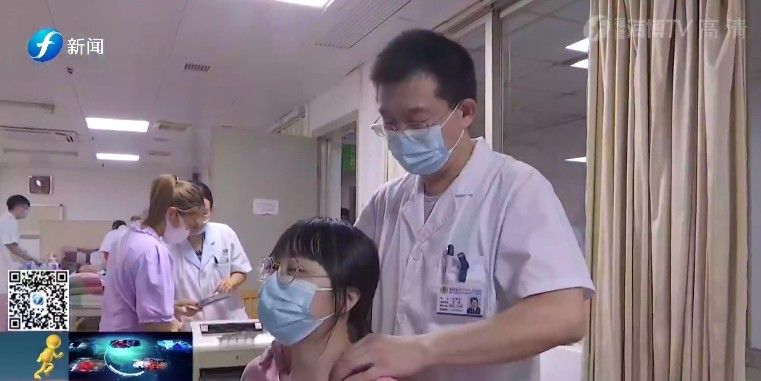 肩峰|颈椎病年轻化！医生教你颈椎康复操