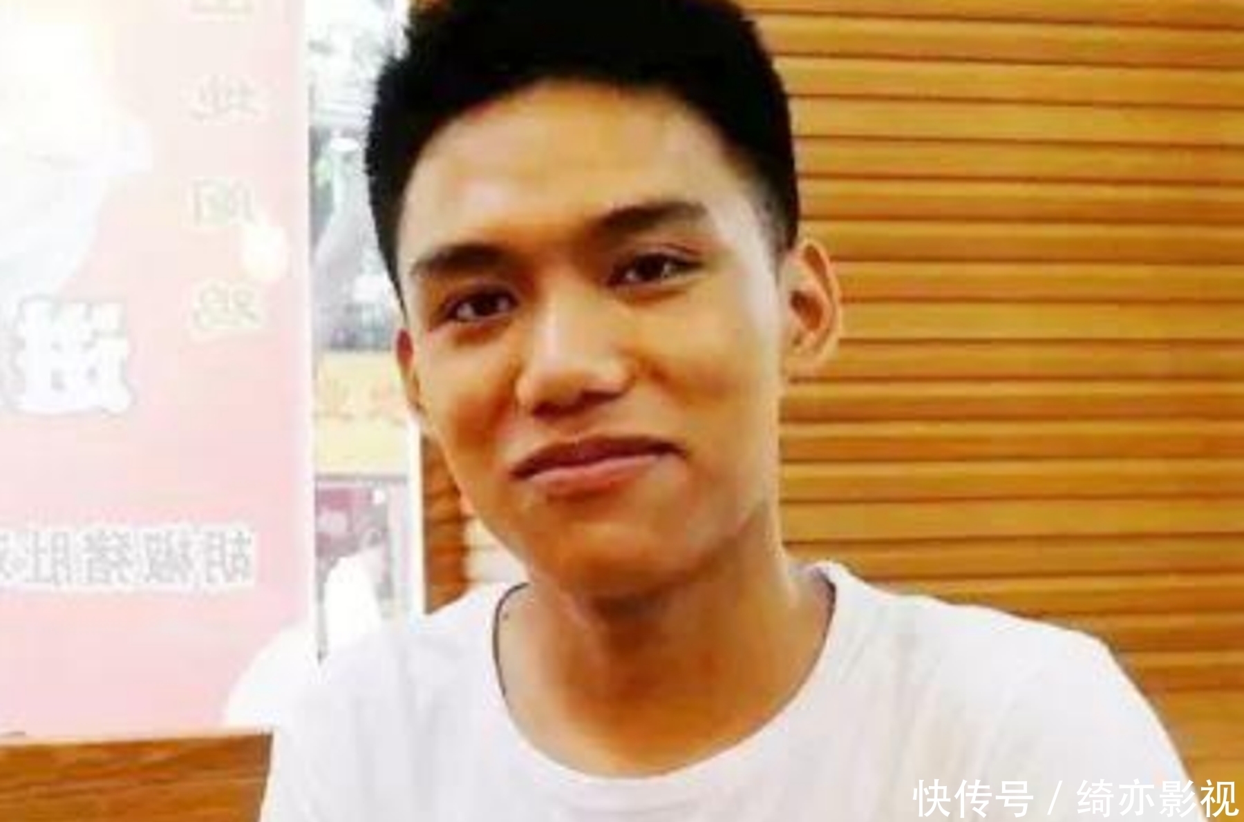 《变形计》逆袭的农村娃:一个成国防生,一个拿大奖,他成小富豪