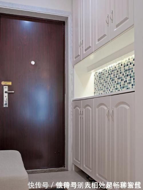 玄关|入户玄关这样设计,开门第一眼满是惊喜,参观的人称赞!