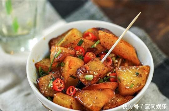 苹果|吃1个胜过10个“苹果”，促消化、降血糖血压，价格便宜