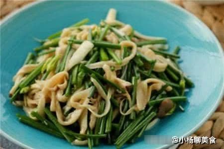 韭菜与此物一起炒，刮油清肠排宿便，美味下饭，孩子头脑聪明