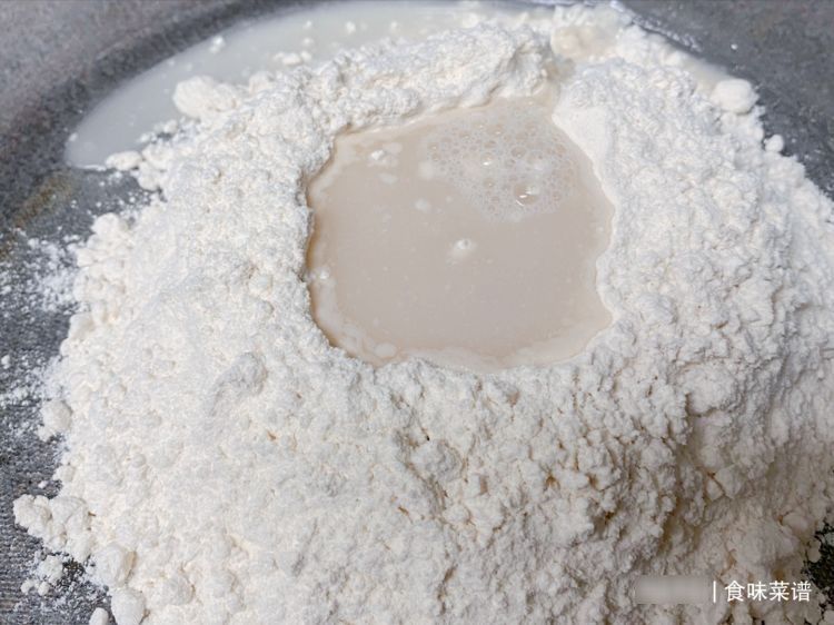 蒸馒头，不要只加酵母！多加“2白”，馒头又白又香，凉了也好吃