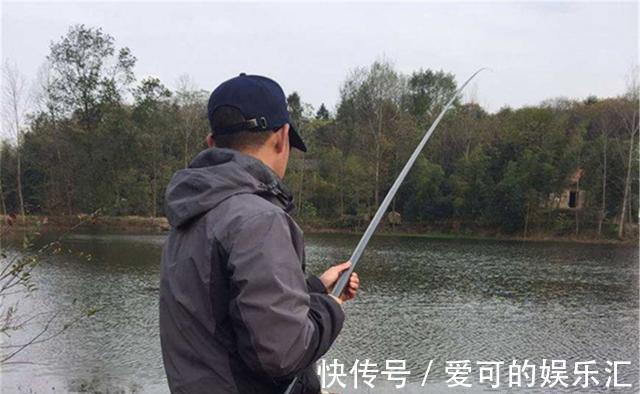 冬季钓鱼，常用这5个秘密招数，大板鲫连竿上，别人抢不过你