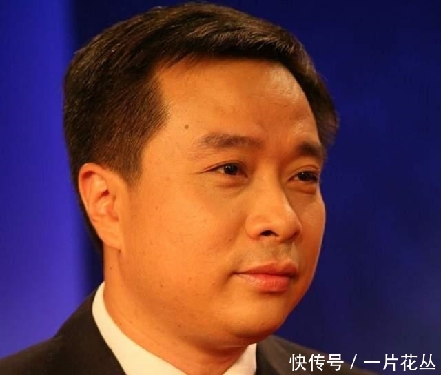 七绝|北师大教授康震,在诗词大会上即兴创作,一首七绝让自己跌落神坛