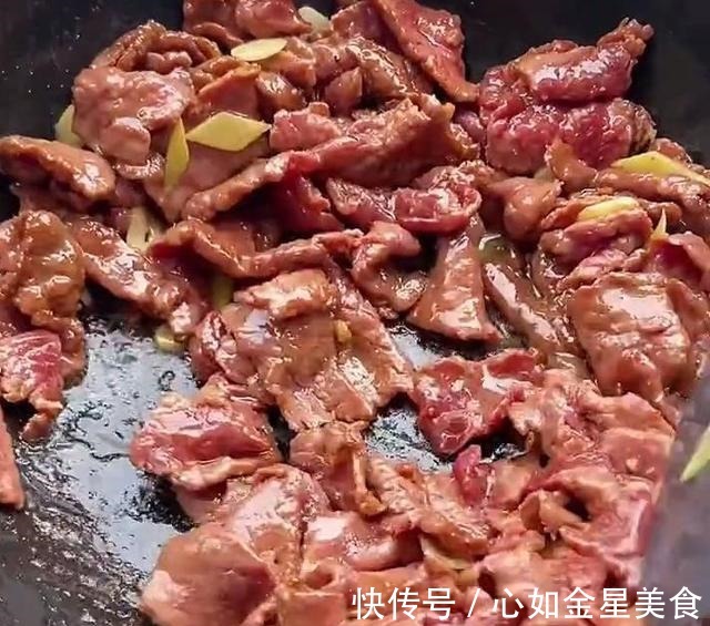 家常|这样炒的牛肉才嫩 教你蒜苔炒牛肉的家常做法!
