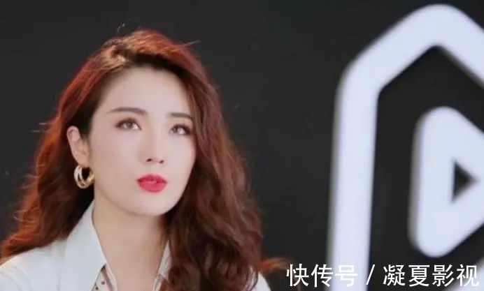 母女|节目中张凯丽与女儿闹翻，24岁张可盈直接崩溃，胡兵连忙安慰