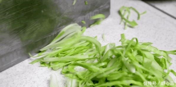 日本特色料理,猪肉生姜烧,在家就能轻松搞定,比西餐牛排还好吃