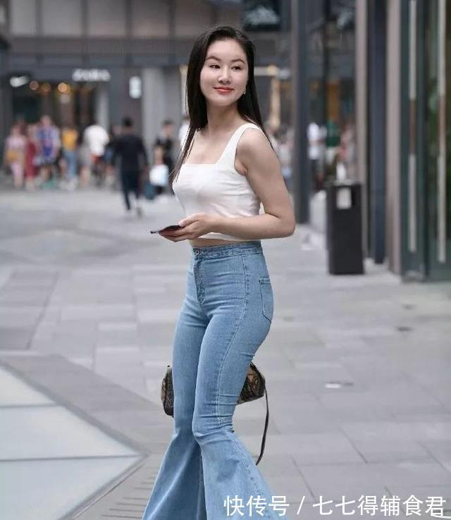 连衣裙|连衣裙这样穿,又洋气上档次,穿出一个优雅淑女的感觉