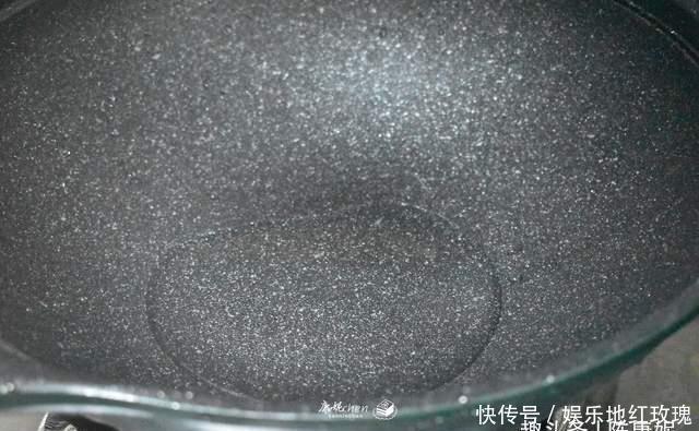 晒两口子的早餐,两种不同的口味,都好吃又营养,网友:家的味道