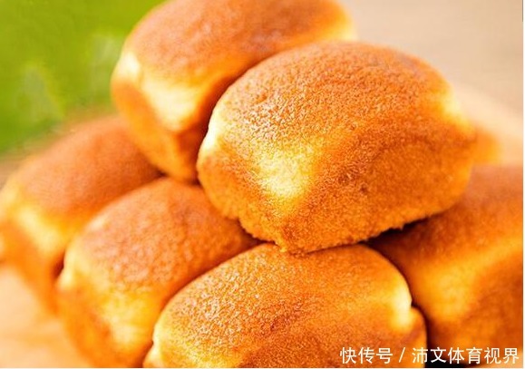 在家|想吃鸡蛋糕别买了,在家做香甜又软嫩,营养更丰富,保证无添加