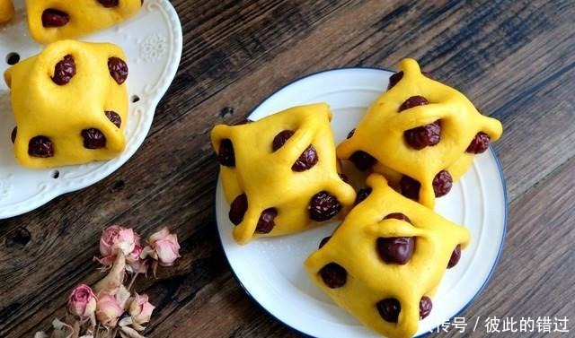 南瓜馒头这样蒸,又香又软抢着吃,时间短口感好,全家都喜欢