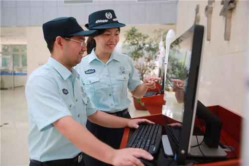 女生考文职,5个优势很明显,值得孩子父母